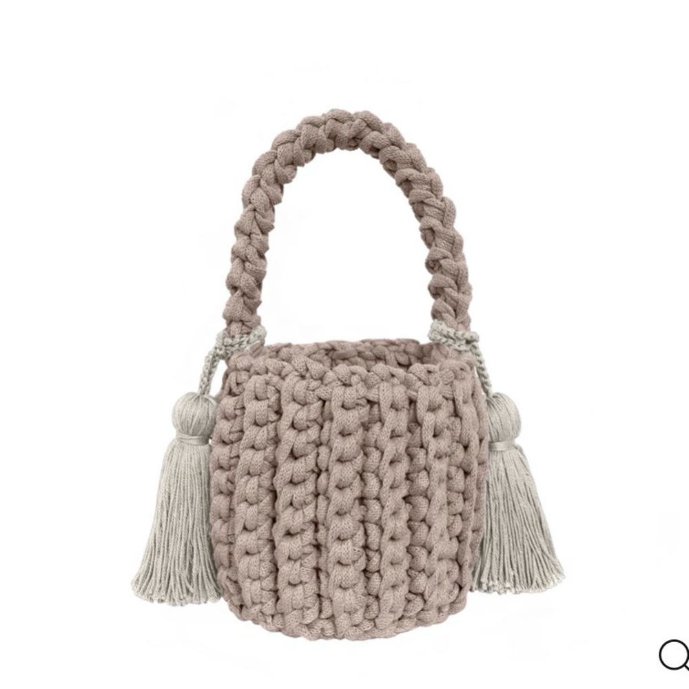 Elegant Tan Woven Handbag Almafi Binge Handcrafted in Mexico